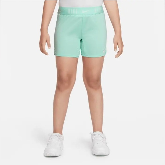 Nike Dri-Fit Trophy 6 Inch Girls’ Training Shorts Mint Green White Size  Large‎ - Picture 3 of 10